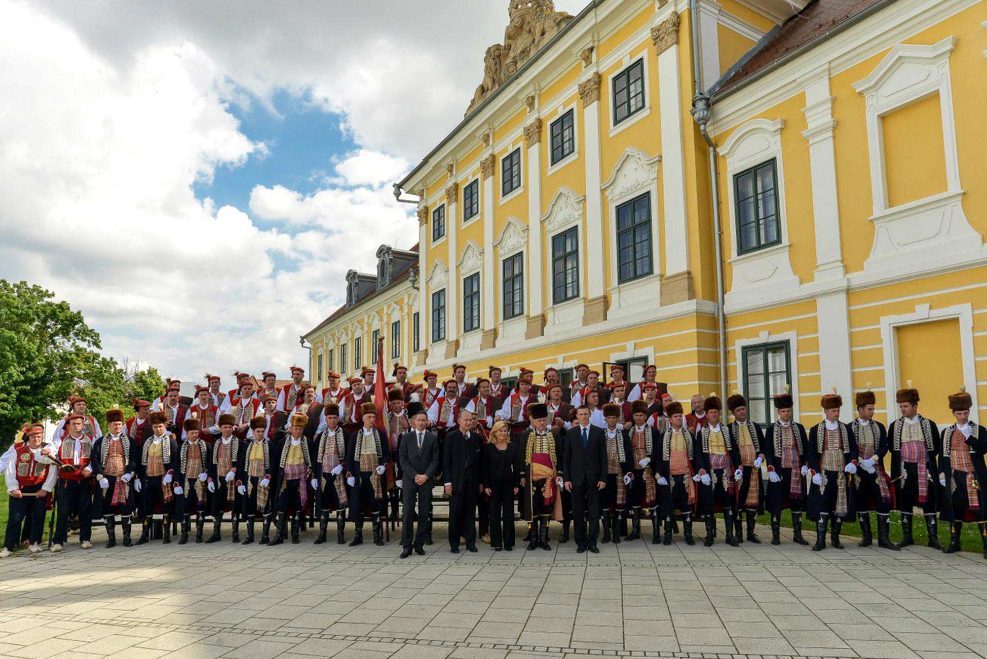 Alka of Sinj and alkars outside Sinj