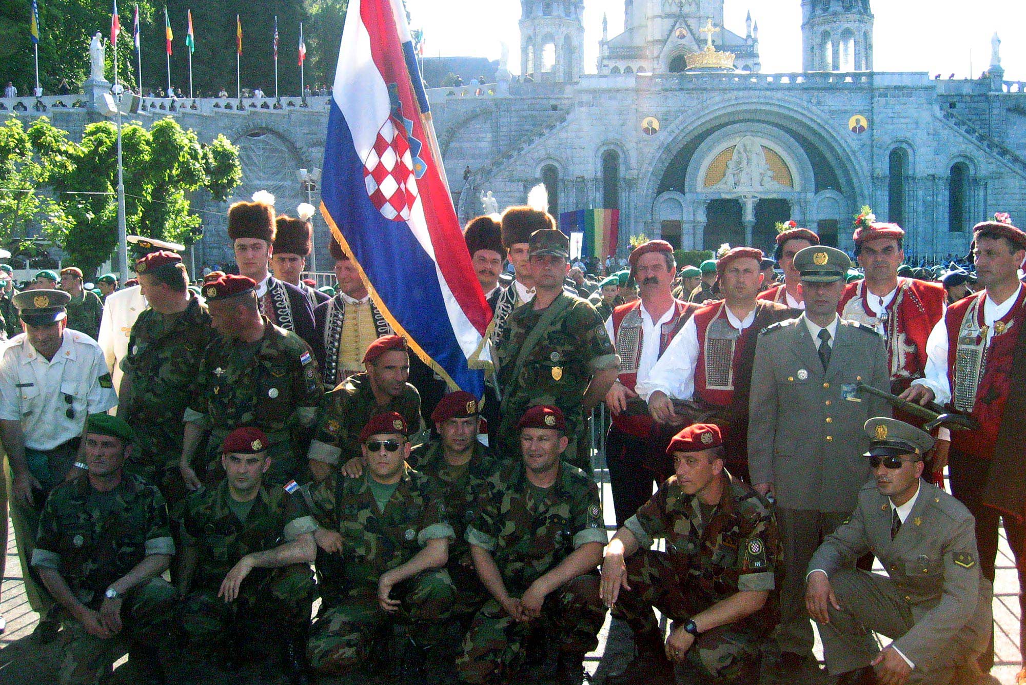 Alka of Sinj and alkars outside Sinj