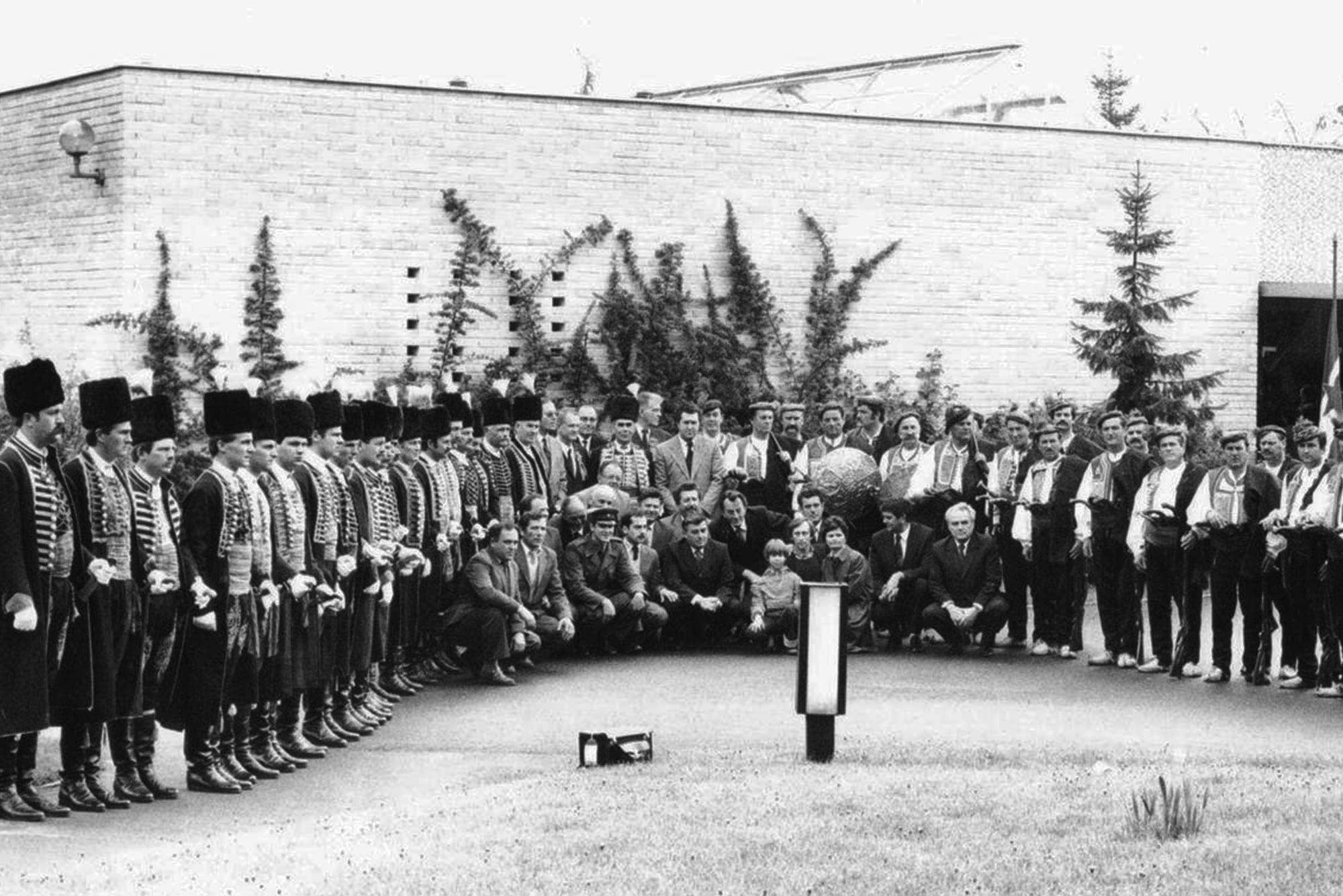 Alka of Sinj and alkars outside Sinj