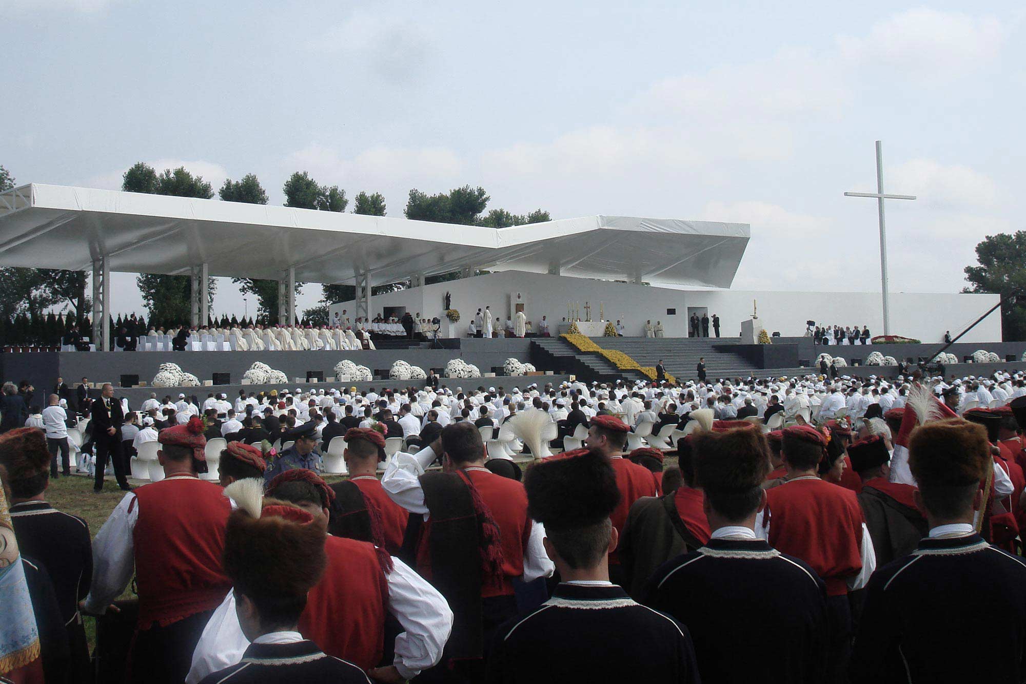 Alka of Sinj and alkars outside Sinj